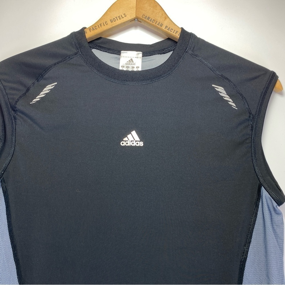 Adidas Techfit Compression Top Men's Black And Gray XL Used - Picture 4 of 9